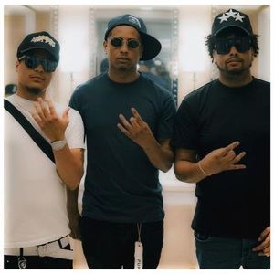 Meet your Posher, Cesar